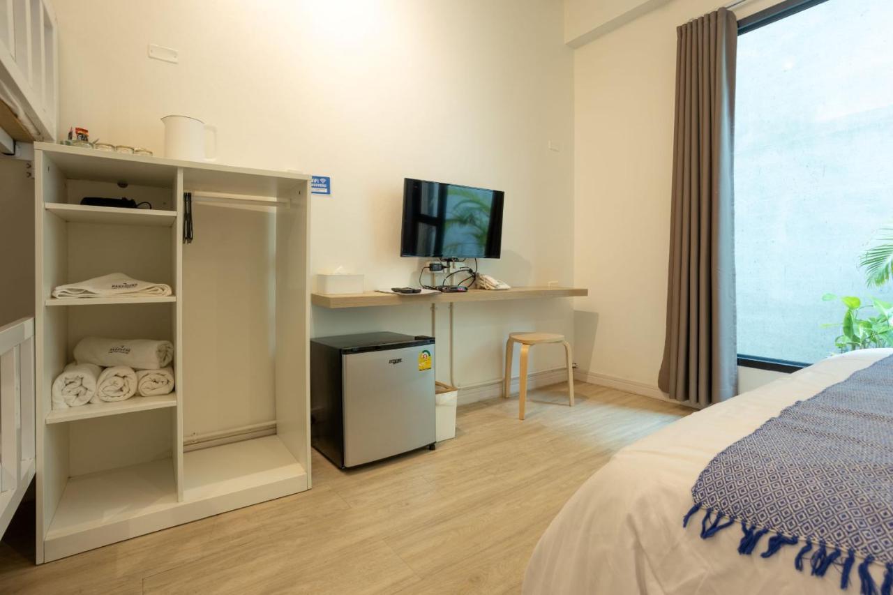 Pakchong Center Poshtel Hotel Bagian luar foto