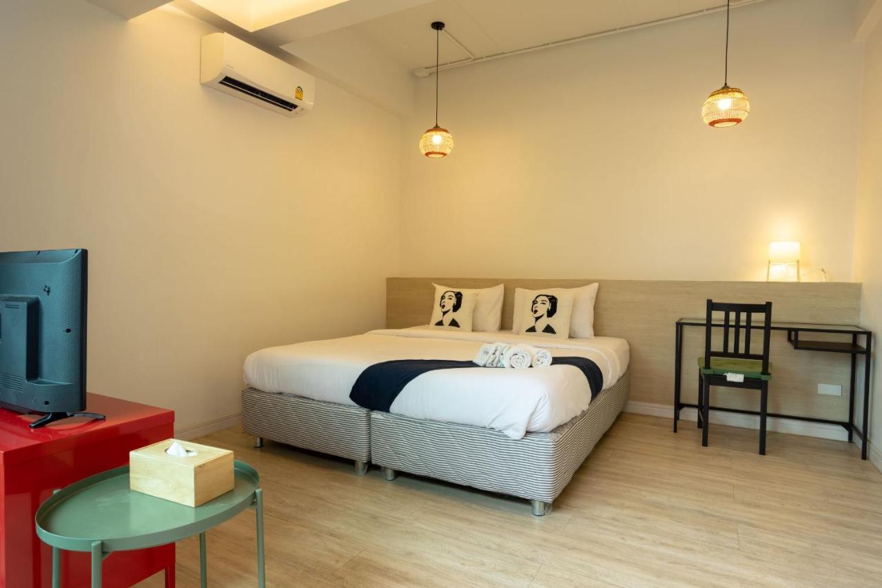 Pakchong Center Poshtel Hotel Bagian luar foto