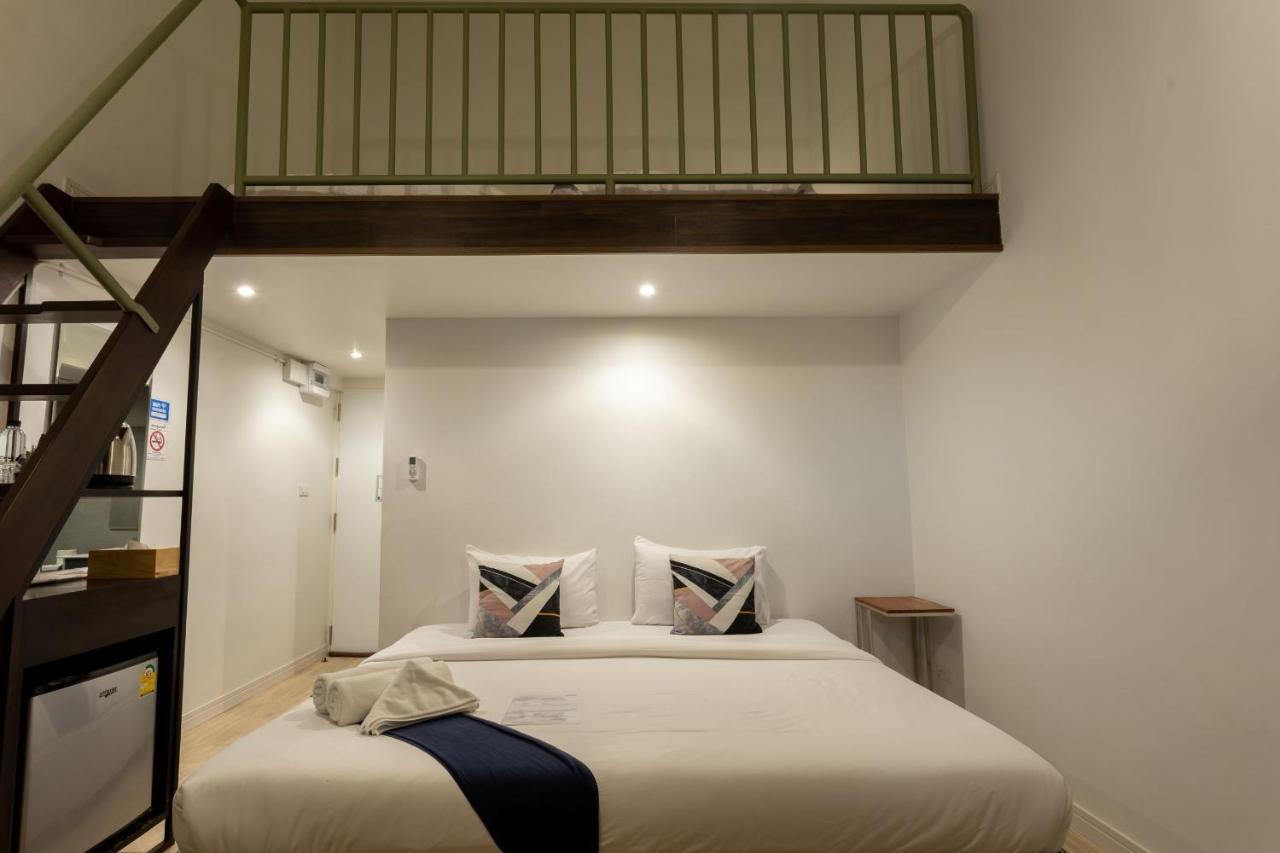 Pakchong Center Poshtel Hotel Bagian luar foto